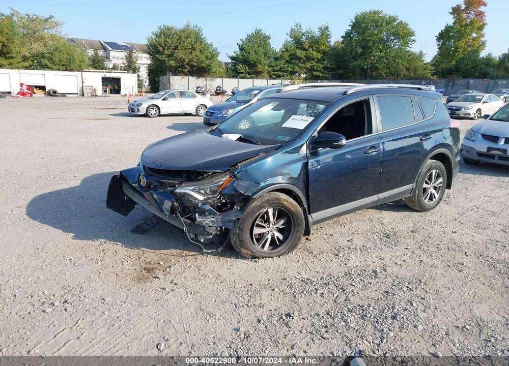 2018 TOYOTA RAV4 XLE VIN: JTMRFREV9JJ736042