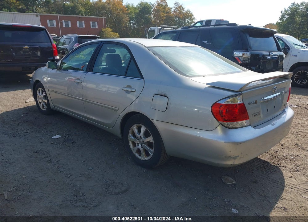 2005 TOYOTA CAMRY XLE V6 VIN: 4T1BF30K25U106200