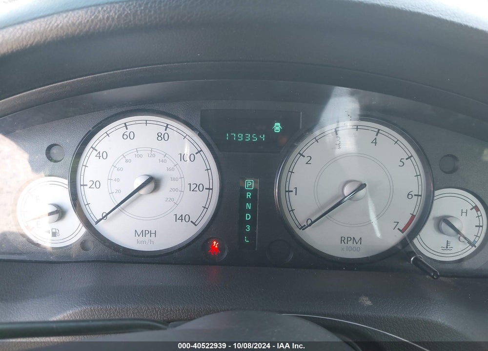 2005 CHRYSLER 300 TOURING VIN: 2C3AA53G25H600761