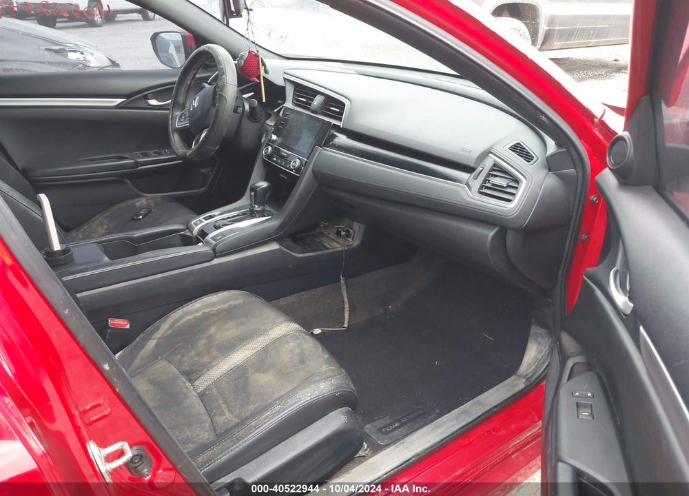 2019 HONDA CIVIC SPORT VIN: 2HGFC2F87KH598114