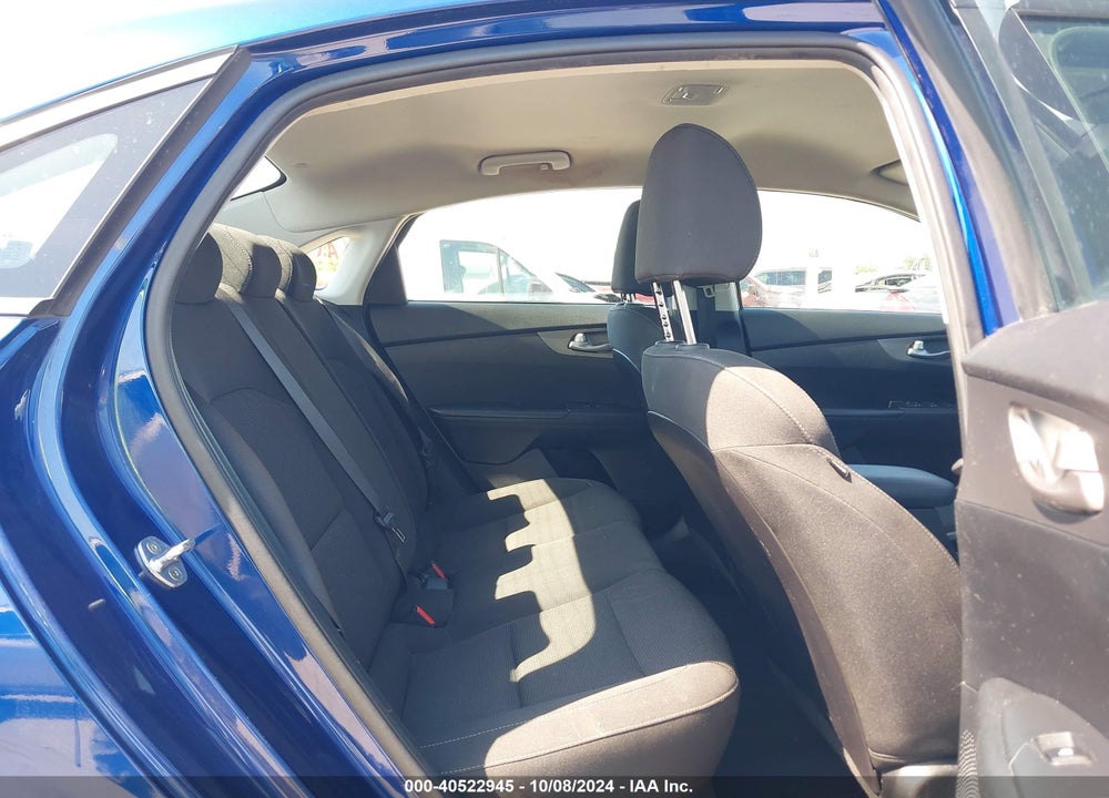 2020 KIA FORTE LXS VIN: 3KPF24AD1LE142382