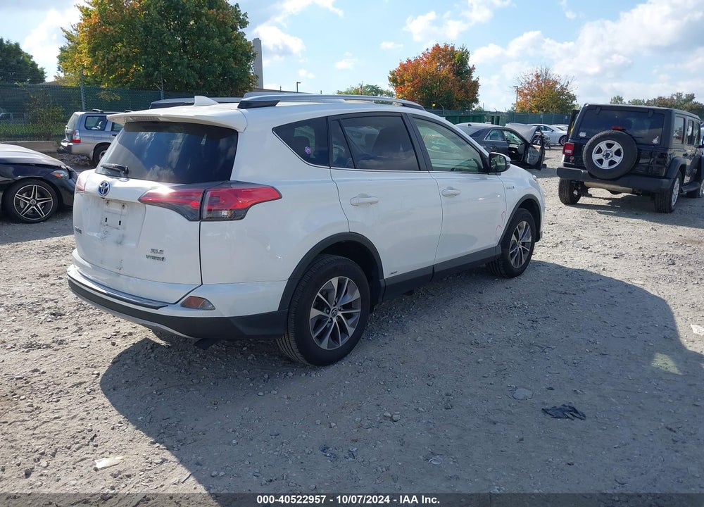 2018 TOYOTA RAV4 HYBRID XLE VIN: JTMRJREV3JD173549