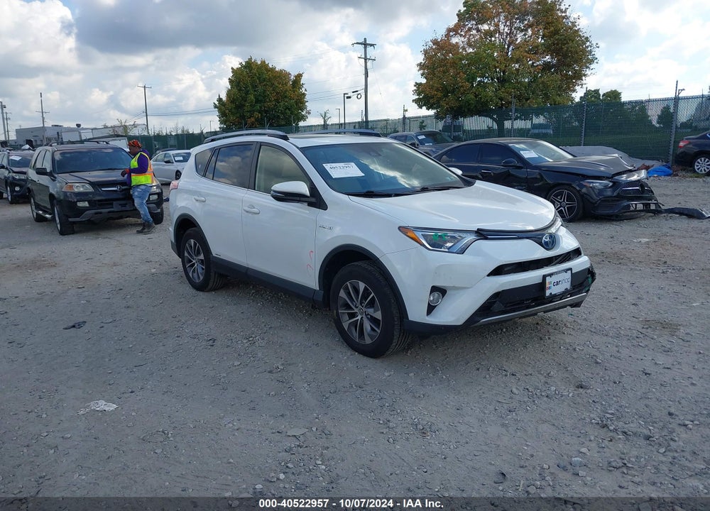 2018 TOYOTA RAV4 HYBRID XLE VIN: JTMRJREV3JD173549