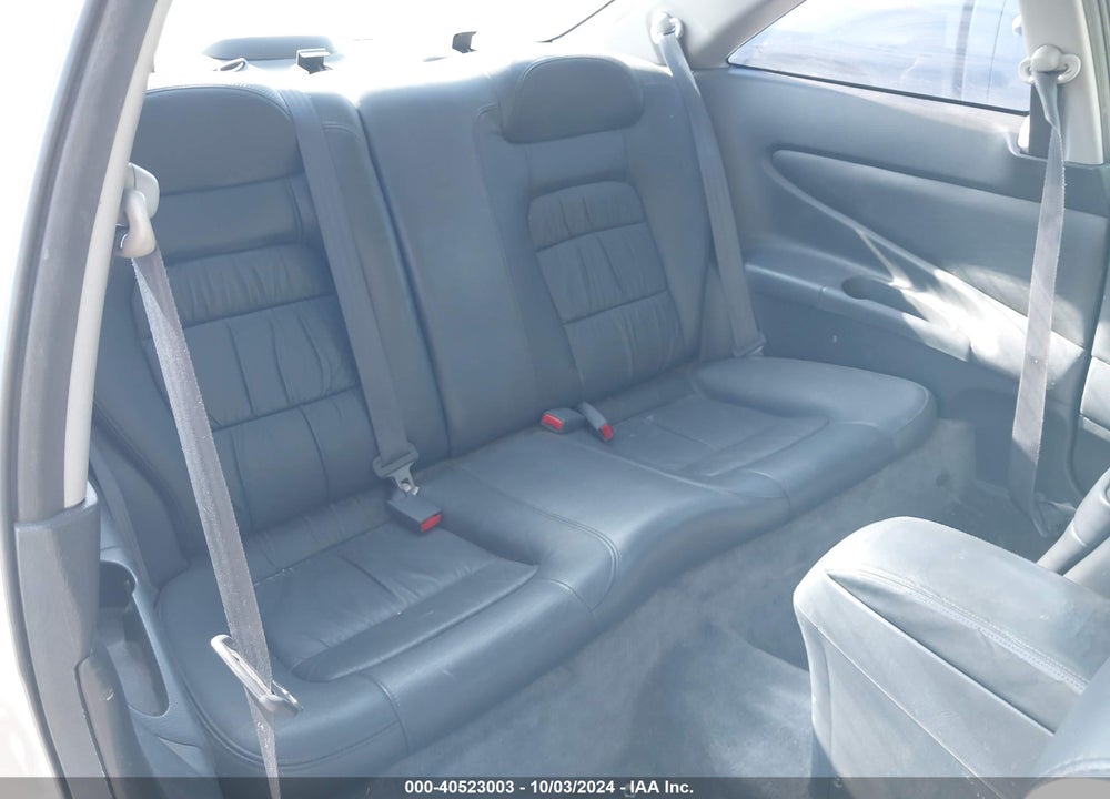 2002 HONDA ACCORD 3.0 EX VIN: 1HGCG22592A027418