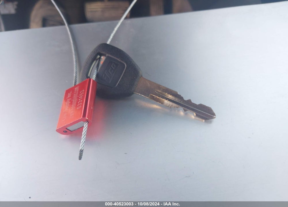2002 HONDA ACCORD 3.0 EX VIN: 1HGCG22592A027418