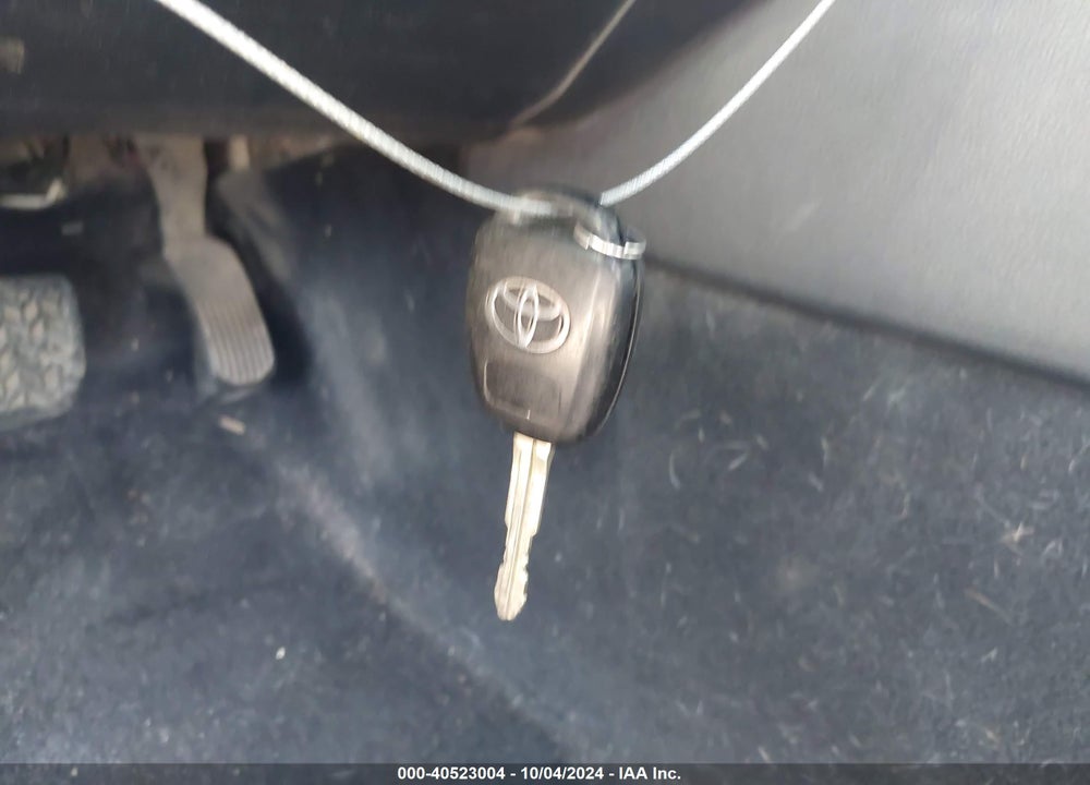 2012 TOYOTA CAMRY SE VIN: 4T1BF1FK2CU582102