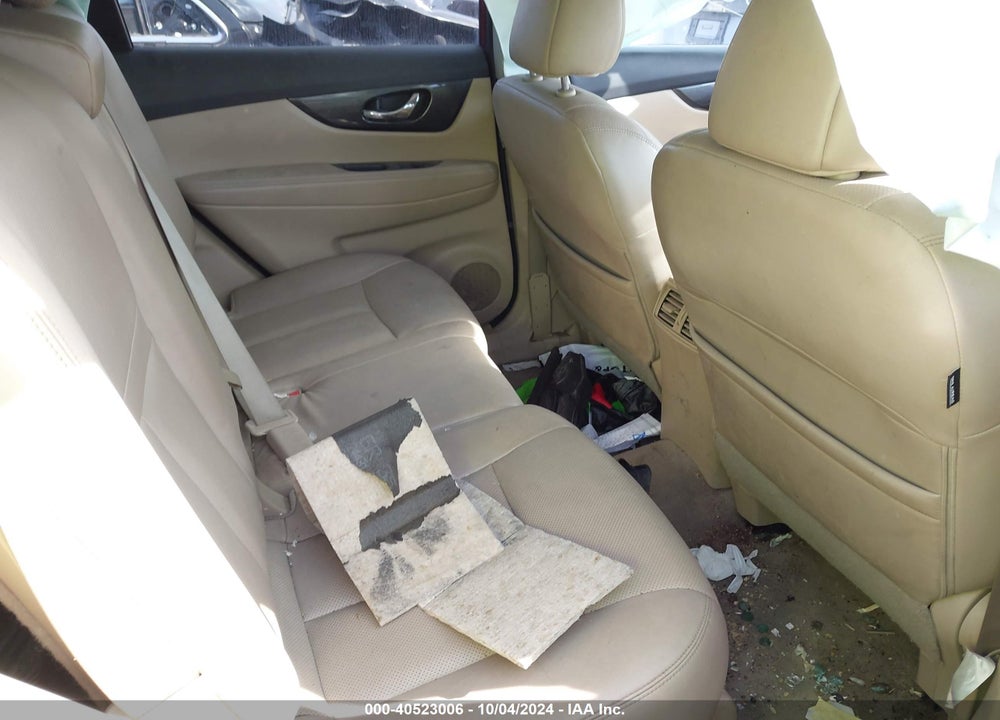 2015 NISSAN ROGUE VIN: 5N1AT2MV2FC772581