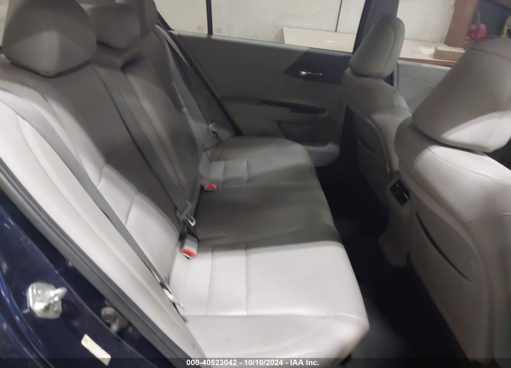 2013 HONDA ACCORD VIN: 1HGCR2F87DA050813
