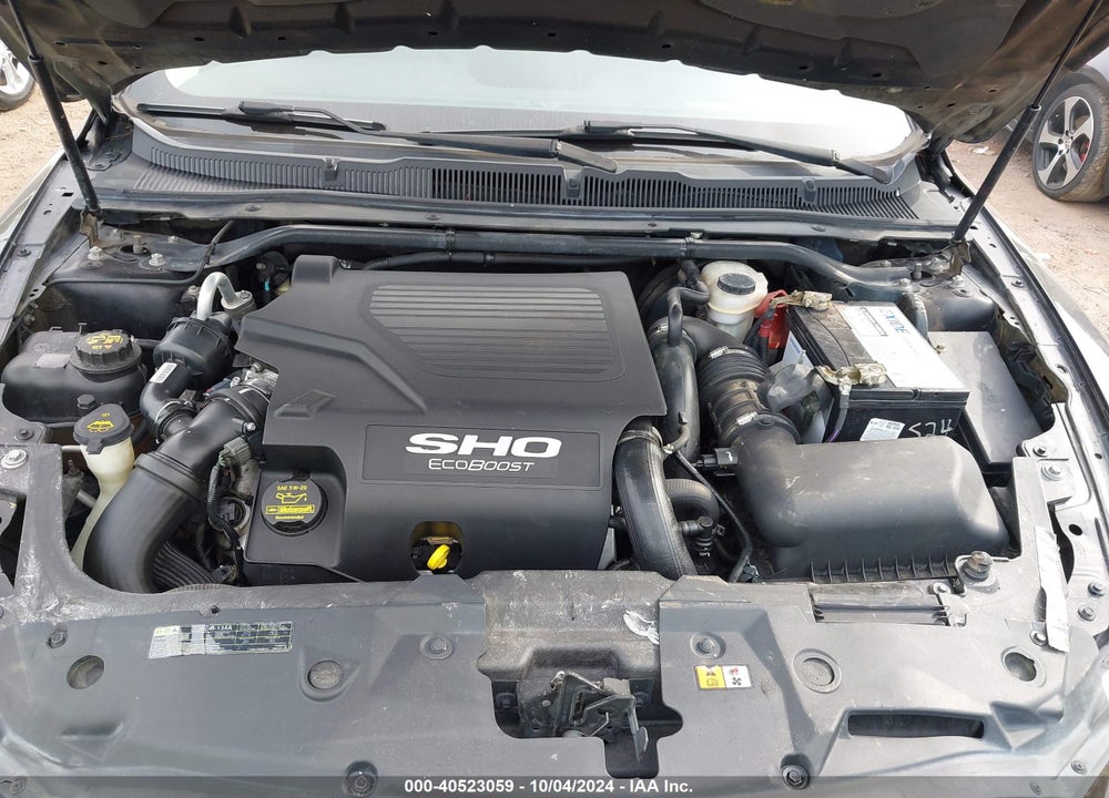 2010 FORD TAURUS SHO VIN: 1FAHP2KT7AG105764