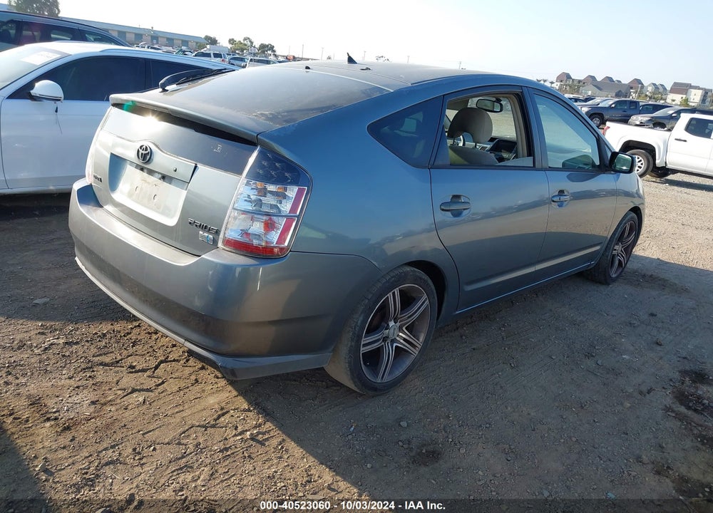 2005 TOYOTA PRIUS VIN: JTDKB20U750118152