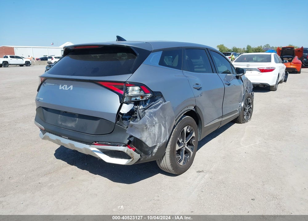 2024 KIA SPORTAGE EX VIN: 5XYK33DF1RG172366