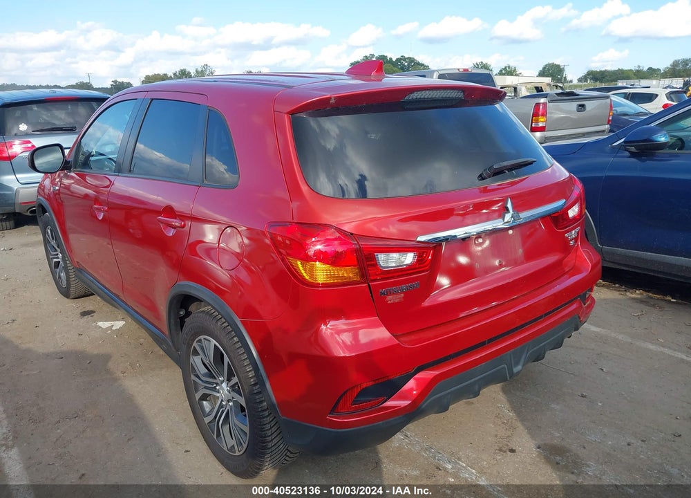2018 MITSUBISHI OUTLANDER SPORT 2.4 SE VIN: JA4AP3AW3JU012975