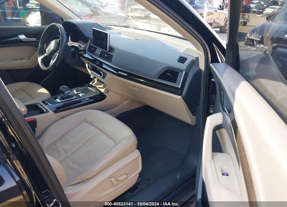 2018 AUDI Q5 2.0T TECH PREMIUM VIN: WA1ANAFY1J2232812