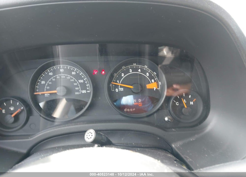 2014 JEEP PATRIOT LATITUDE VIN: 1C4NJRFB9ED792410
