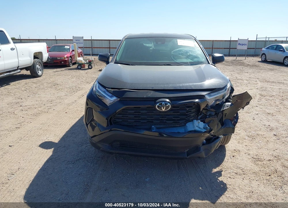 2024 TOYOTA RAV4 LE VIN: 2T3F1RFVXRC428523
