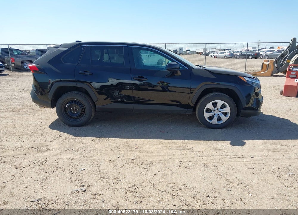 2024 TOYOTA RAV4 LE VIN: 2T3F1RFVXRC428523