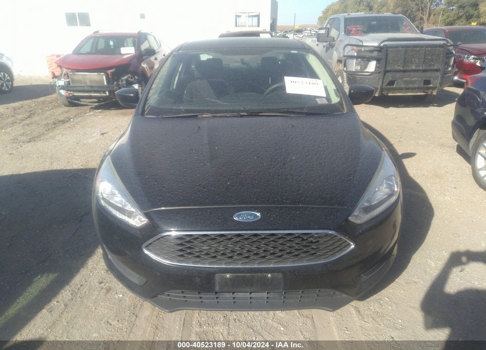 2018 FORD FOCUS SE VIN: 1FADP3F29JL207810
