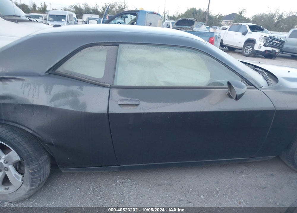 2014 DODGE CHALLENGER SXT VIN: 2C3CDYAG4EH311191