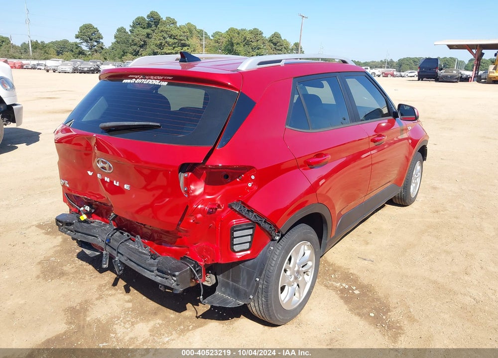 2020 HYUNDAI VENUE SEL VIN: KMHRC8A30LU029030