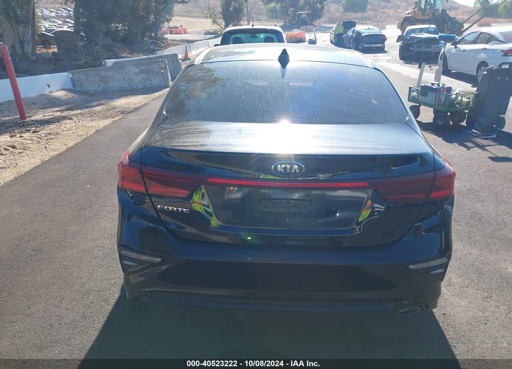 2019 KIA FORTE LXS VIN: 3KPF24ADXKE016486
