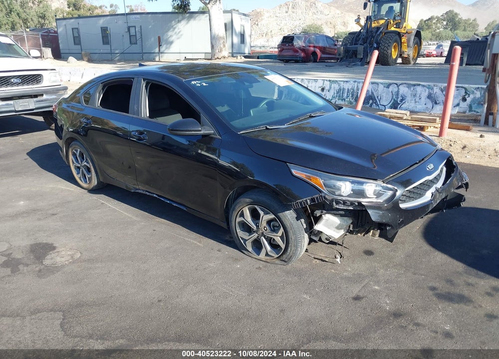 2019 KIA FORTE LXS VIN: 3KPF24ADXKE016486