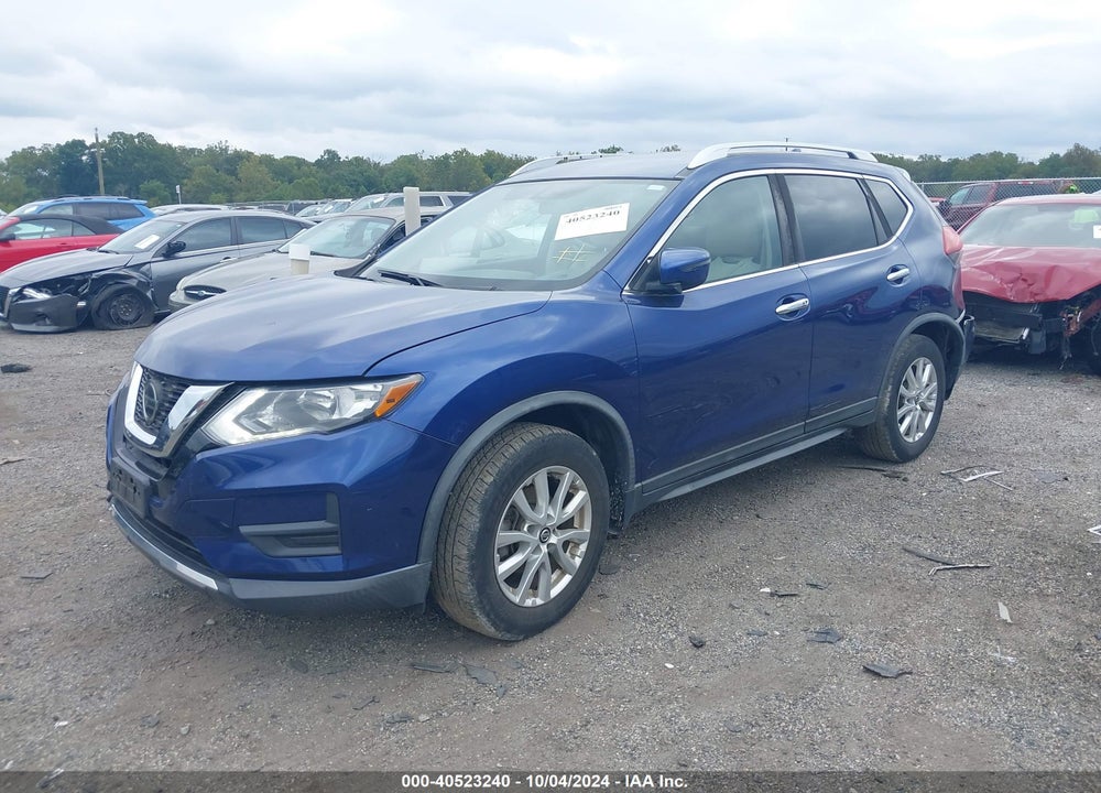 2018 NISSAN ROGUE SV VIN: KNMAT2MV6JP607915