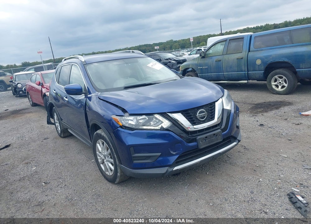 2018 NISSAN ROGUE SV VIN: KNMAT2MV6JP607915