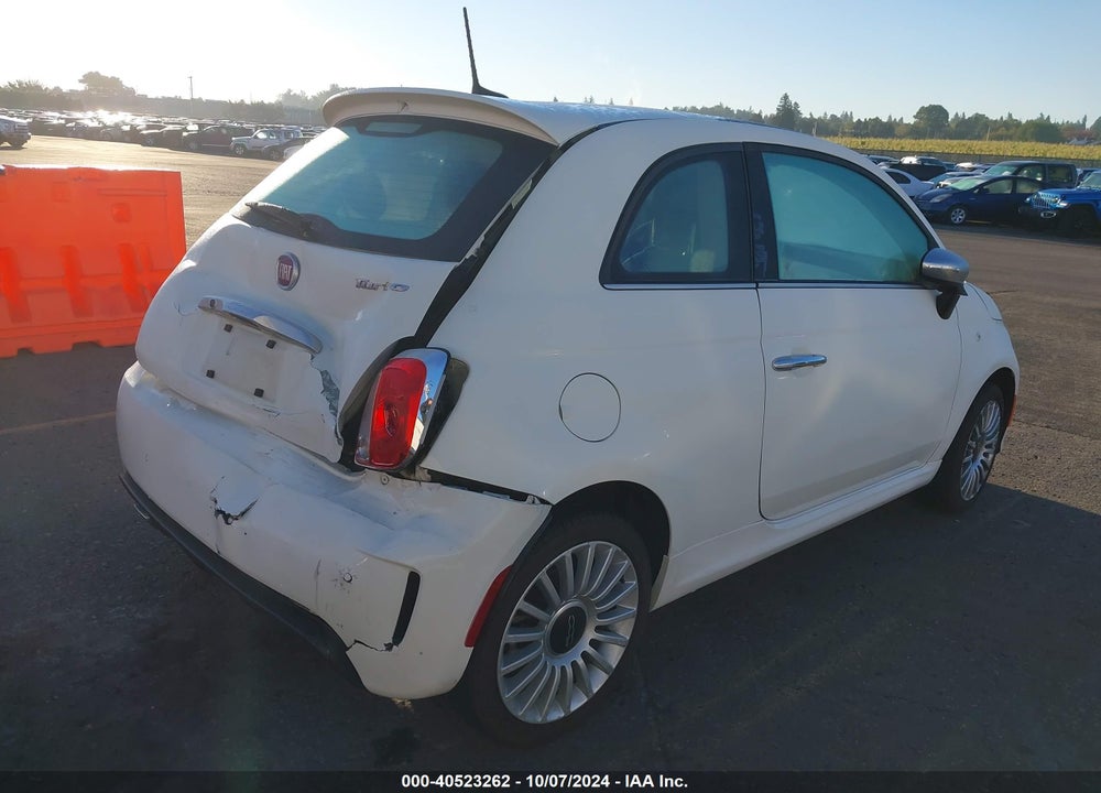 2018 FIAT 500 LOUNGE VIN: 3C3CFFCH1JT523794