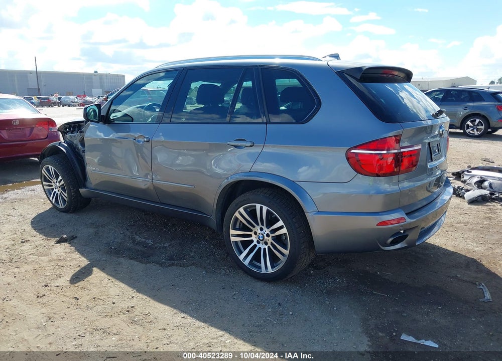 2013 BMW X5 XDRIVE35I/XDRIVE35I PREMIUM/XDRIVE35I SPORT ACTIVITY VIN: 5UXZV4C56D0E13541