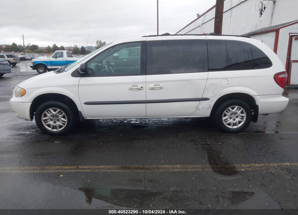 2002 DODGE GRAND CARAVAN SPORT VIN: 2B4GP44362R740146