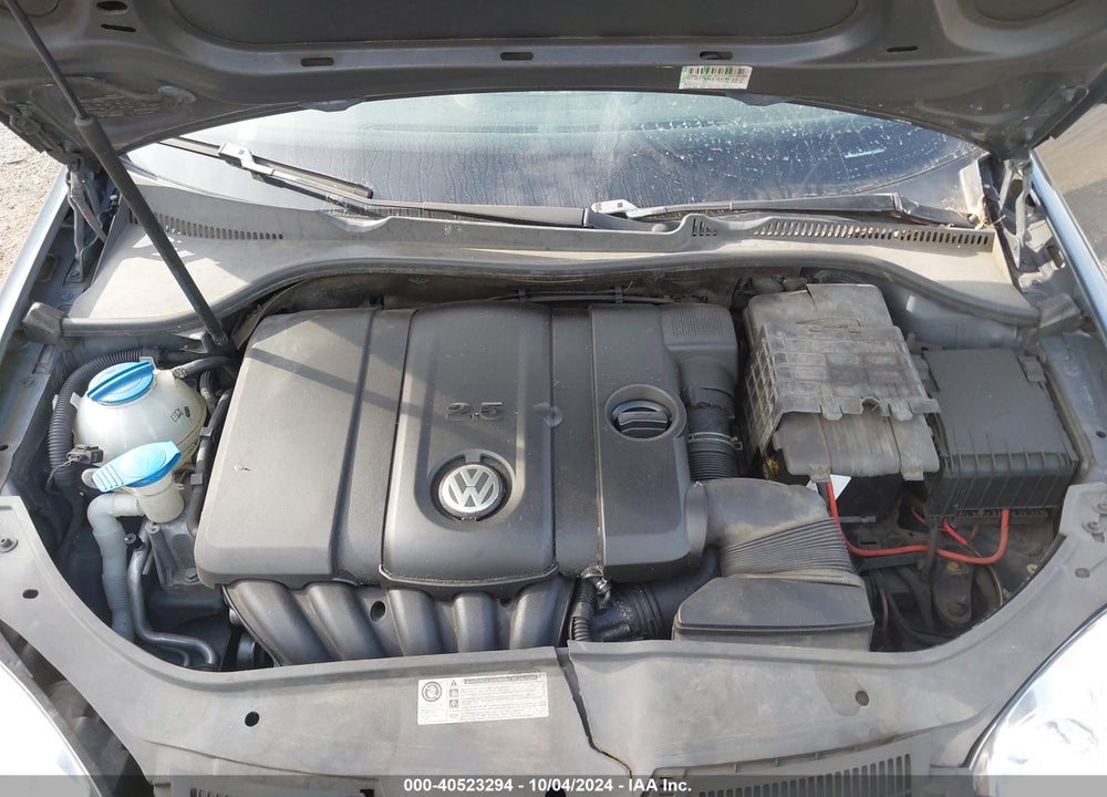 2010 VOLKSWAGEN JETTA LIMITED EDITION VIN: 3VWAZ7AJ4AM126559