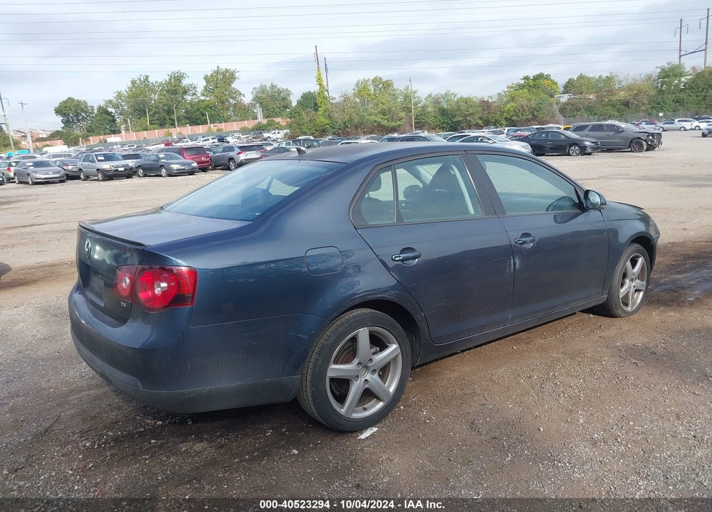 2010 VOLKSWAGEN JETTA LIMITED EDITION VIN: 3VWAZ7AJ4AM126559
