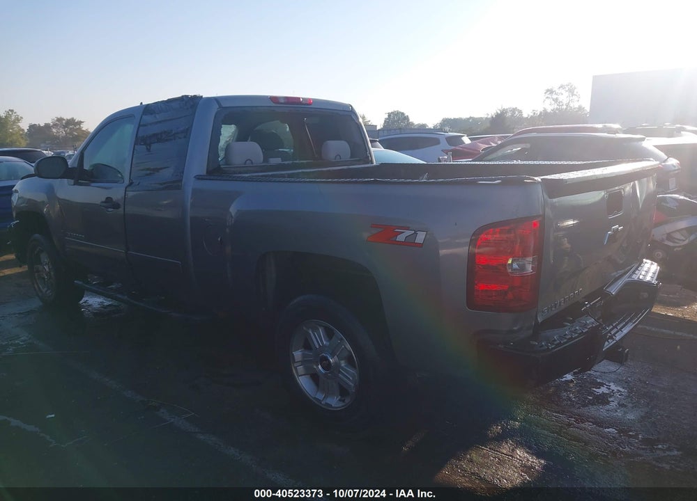 2008 CHEVROLET SILVERADO 1500 LT1 VIN: 2GCEC19J081177498