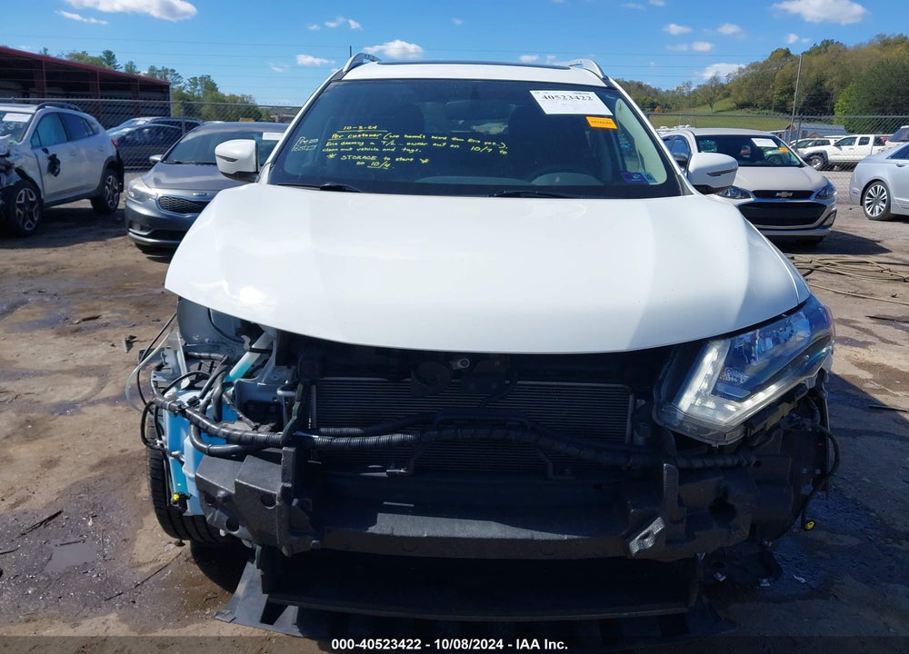 2017 NISSAN ROGUE SV VIN: 5N1AT2MV5HC745233
