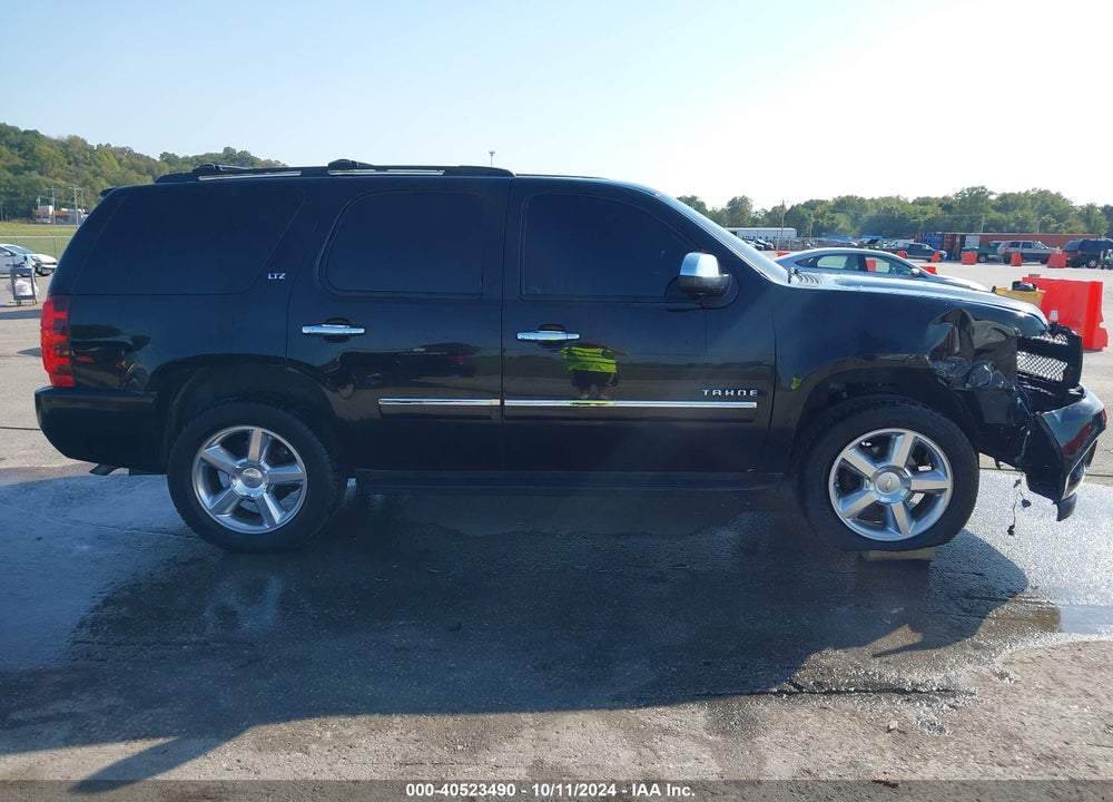 2010 CHEVROLET TAHOE LTZ VIN: 1GNUCCE01AR185814