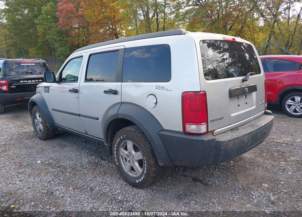 2007 DODGE NITRO SXT VIN: 1D8GU28K27W607028