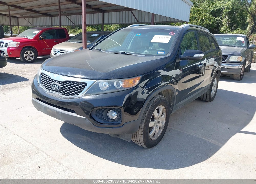 2012 KIA SORENTO LX VIN: 5XYKT3A64CG293954