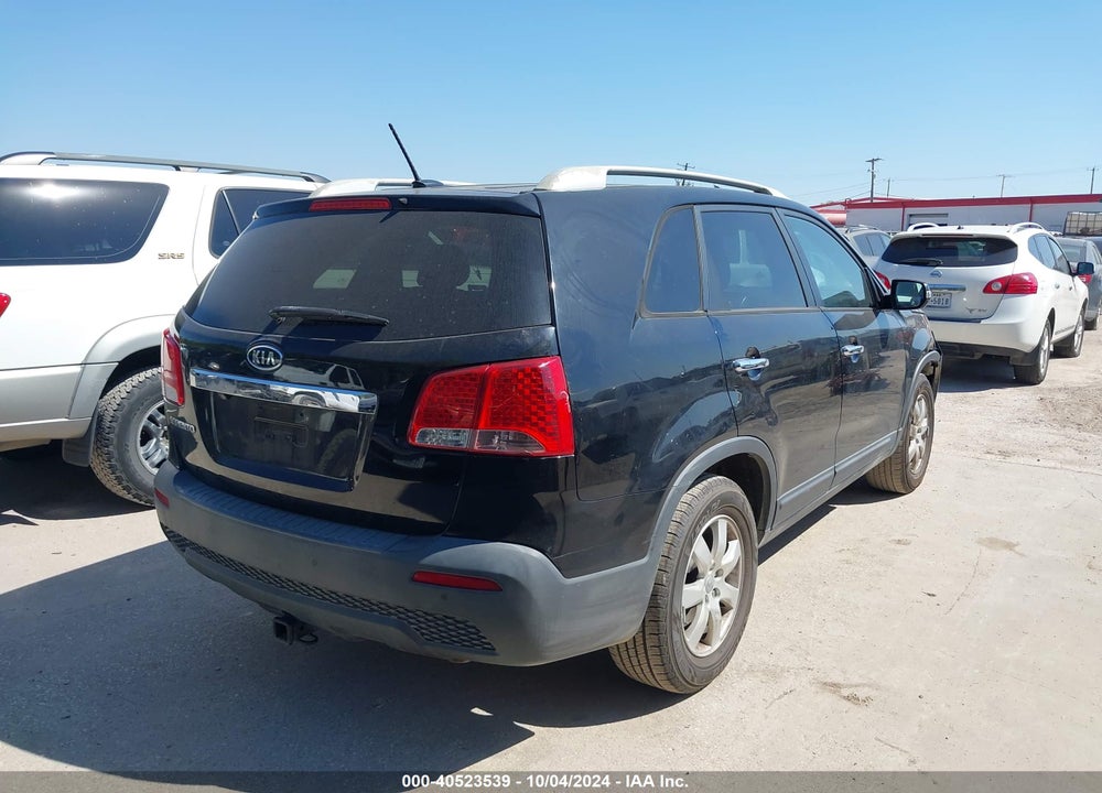 2012 KIA SORENTO LX VIN: 5XYKT3A64CG293954