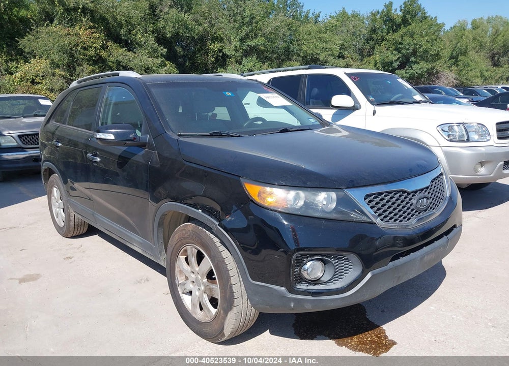 2012 KIA SORENTO LX VIN: 5XYKT3A64CG293954