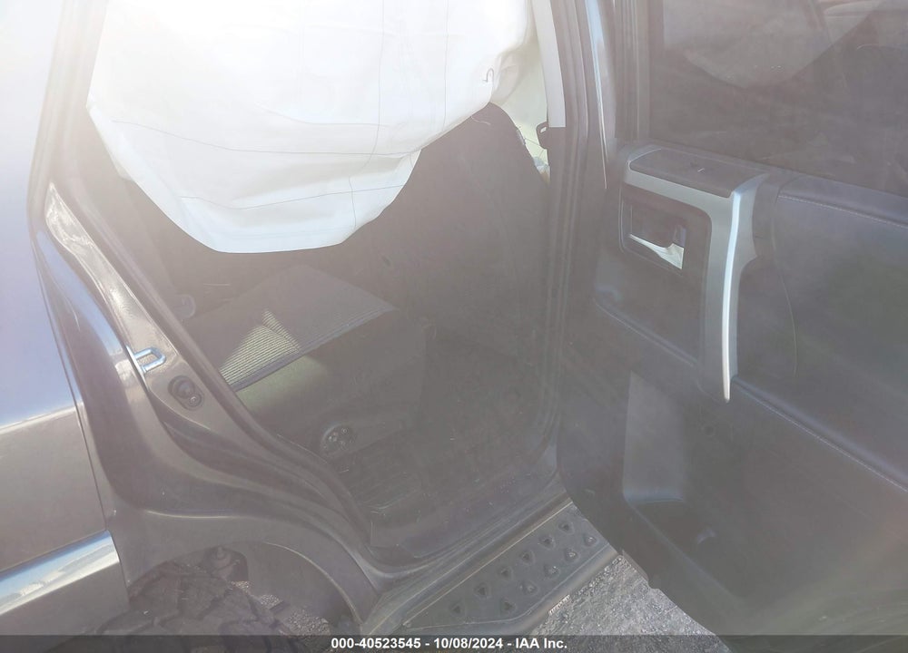 2021 TOYOTA 4RUNNER SR5 VIN: JTEMU5JR5M5938581