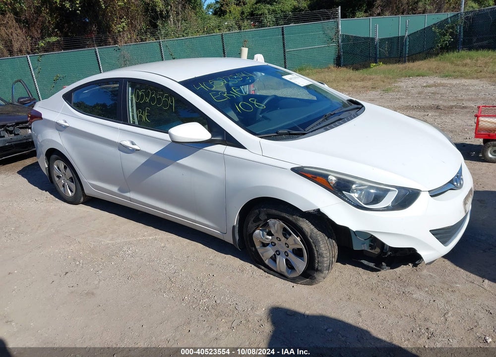 2016 HYUNDAI ELANTRA SE VIN: 5NPDH4AE4GH668778