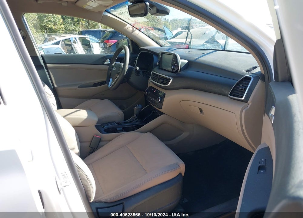 2019 HYUNDAI TUCSON SPORT VIN: KM8J33AL7KU039987