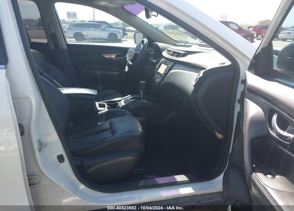 2016 NISSAN ROGUE SL VIN: 5N1AT2MT7GC865368
