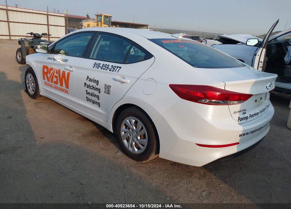 2017 HYUNDAI ELANTRA SE VIN: 5NPD74LF4HH102906