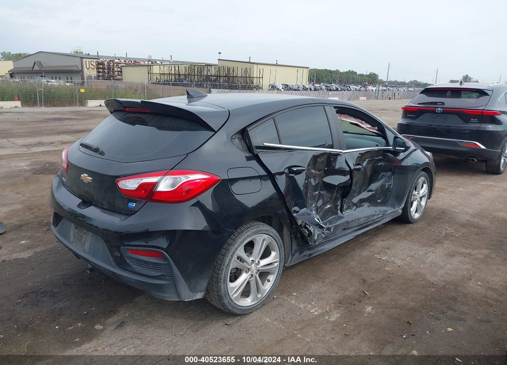 2018 CHEVROLET CRUZE LT MANUAL VIN: 3G1BG6SE9JS531202
