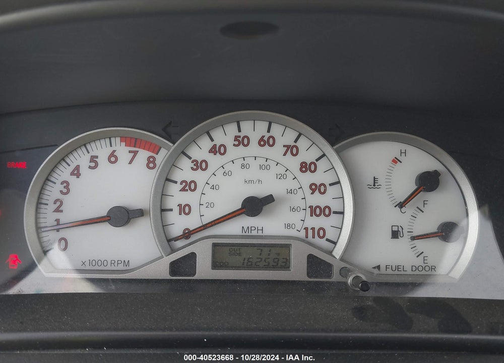 2005 TOYOTA COROLLA S VIN: 1NXBR32E75Z444657