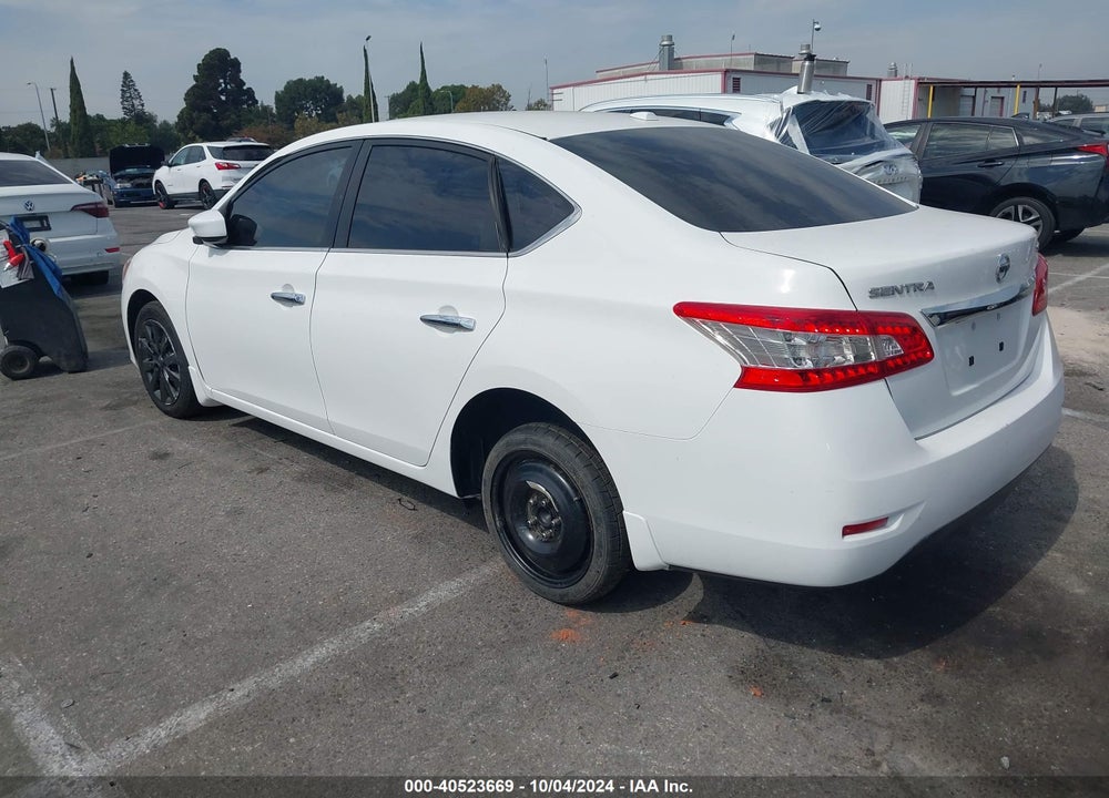 2015 NISSAN SENTRA SV VIN: 3N1AB7AP7FL692050
