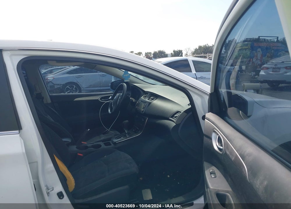 2015 NISSAN SENTRA SV VIN: 3N1AB7AP7FL692050