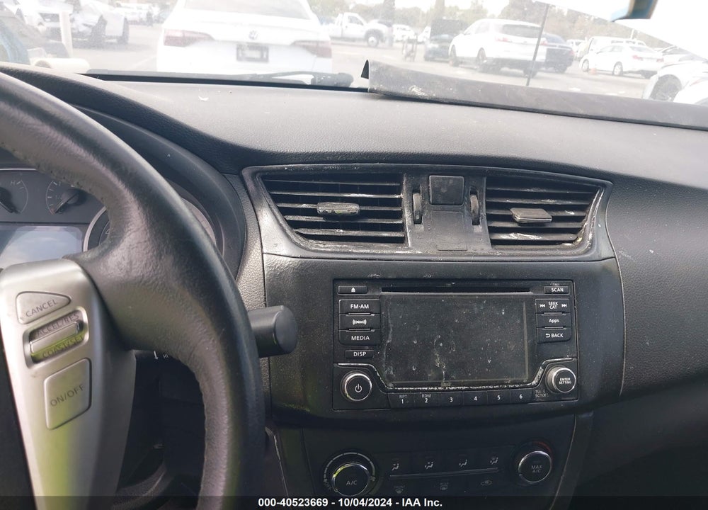 2015 NISSAN SENTRA SV VIN: 3N1AB7AP7FL692050