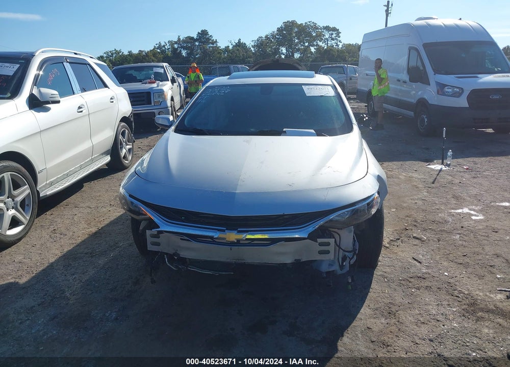 2021 CHEVROLET MALIBU FWD LT VIN: 1G1ZD5ST0MF022933